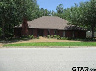 708 Slaydon St, Henderson, TX 75654