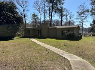 720 Gable Rd, Leesburg, GA 31763