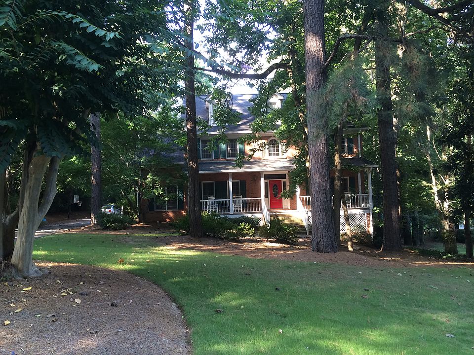2nd image of 5721 Wyndemere Ln