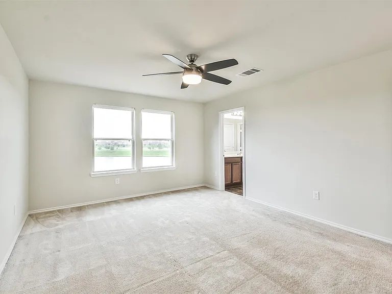 5047 Royal Amber Ln — Photo 30