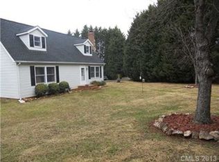 8303 Clear Meadow Ln, Charlotte, NC 28227