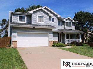 12066 Binney St, Omaha, NE 68164
