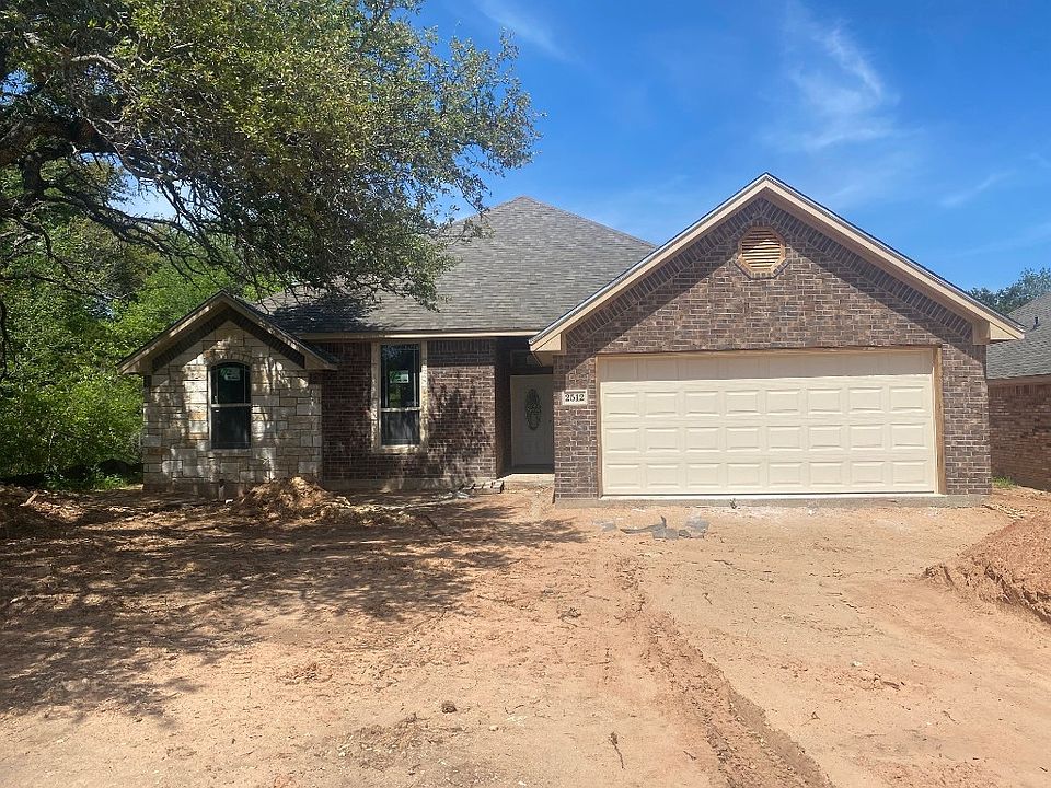 1st image of 2512 Creek Dr