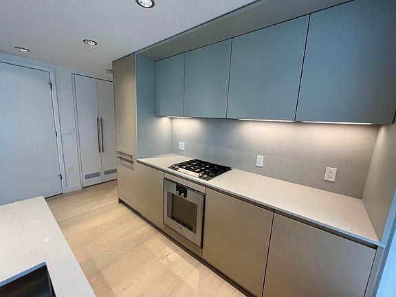 4th image of 1289 Hornby St Floor 11