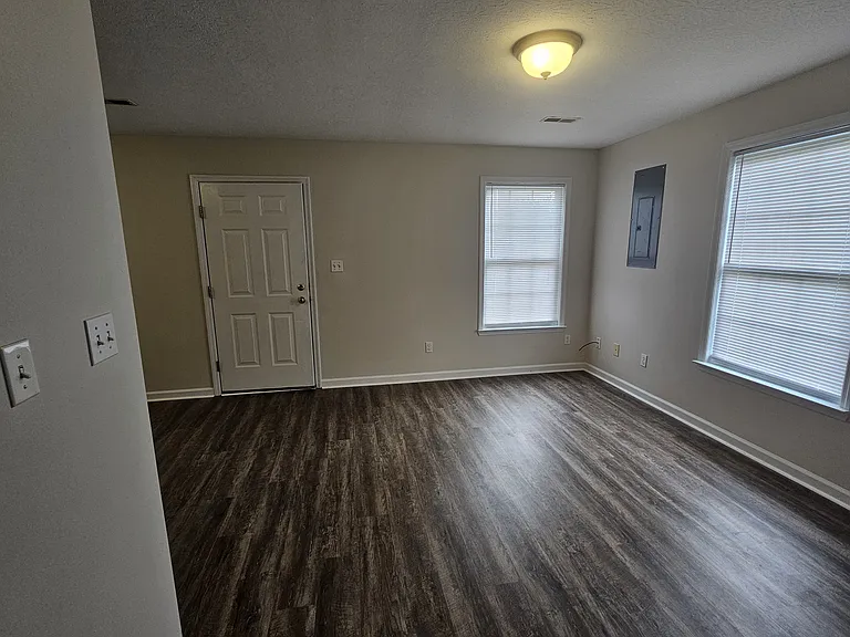 420 Orange St — Photo 15