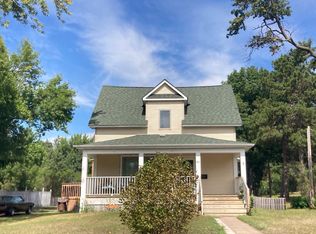 604 Forest Ave W, Mora, MN 55051