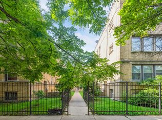 1707 W Wallen Ave APT 1G, Chicago, IL 60626