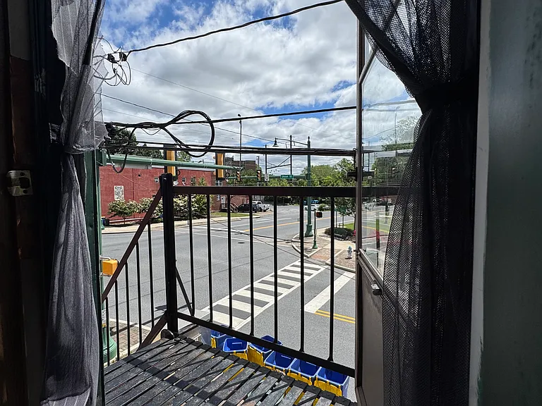 Ann St — Photo 6