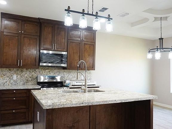 4th image of 9724 Lake Arthur Ct