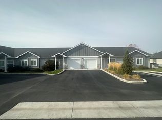 2033 E Quail Run Rd APT 4, Emmett, ID 83617