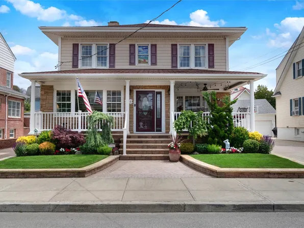 156 Beach 135th Street, Belle Harbor, NY 11694