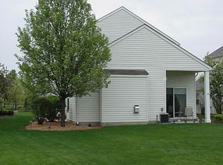 5880 Crystalpond Blvd, Hilliard, OH 43026