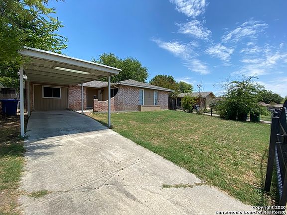 3rd image of 6003 Paddock Dr