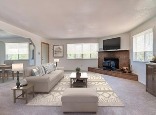 5 Calle Del Acuerdo, Tijeras, NM 87059