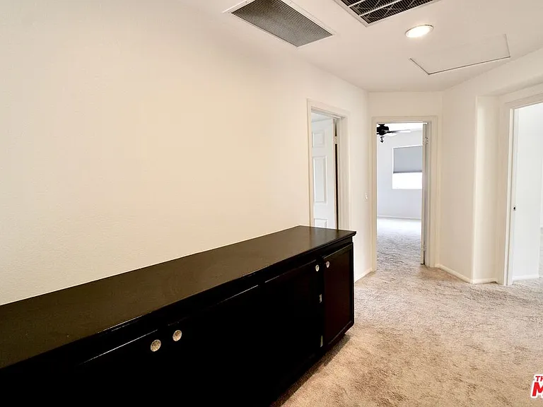 1124 Acapulco Ave — Photo 19