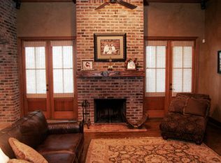 115 E Darbonne St, Church Pt, LA 70525