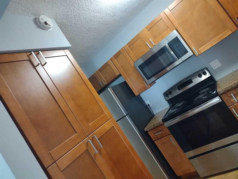 1st image of 203 Foxtail Dr APT G1