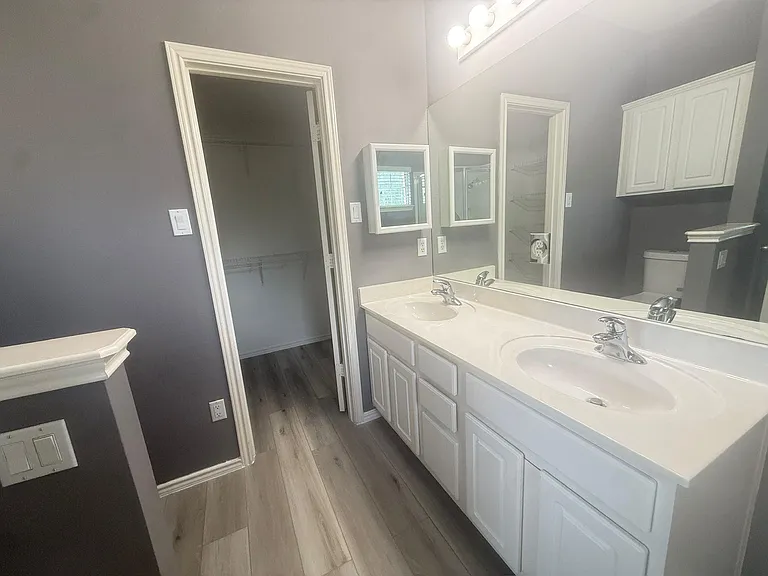 1900 Scofield Ridge Pkwy #2103 — Photo 21