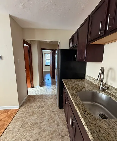5493 Loughborough Ave — Photo 18