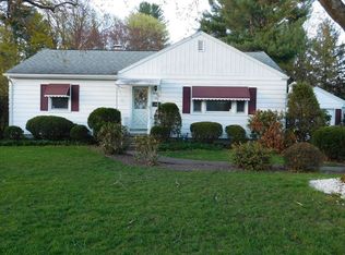 39 Vadnais St, Westfield, MA 01085