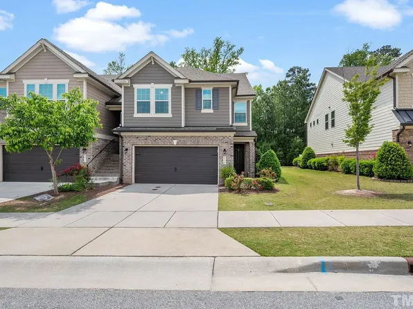 214 Alamosa Pl, Cary, NC 27519