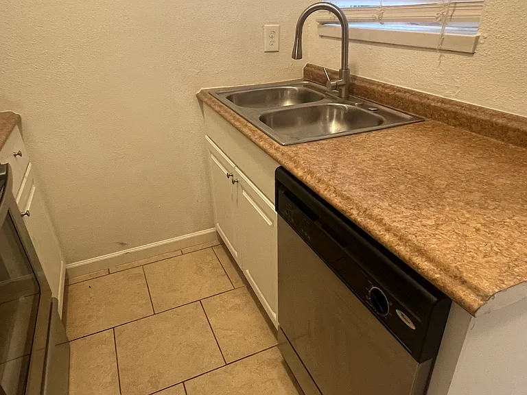 2021 Spenwick Dr #510 — Photo 16