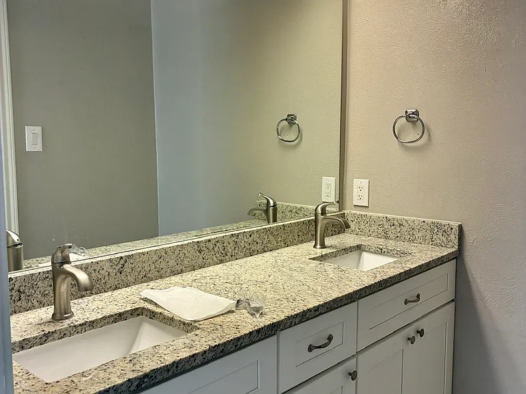 Bernardin Cir — Photo 6