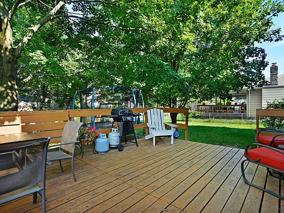 4th image of 1311 Fletcher Dr
