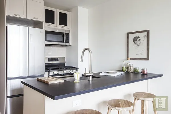 Rented by Halstead Real Estate | media 26