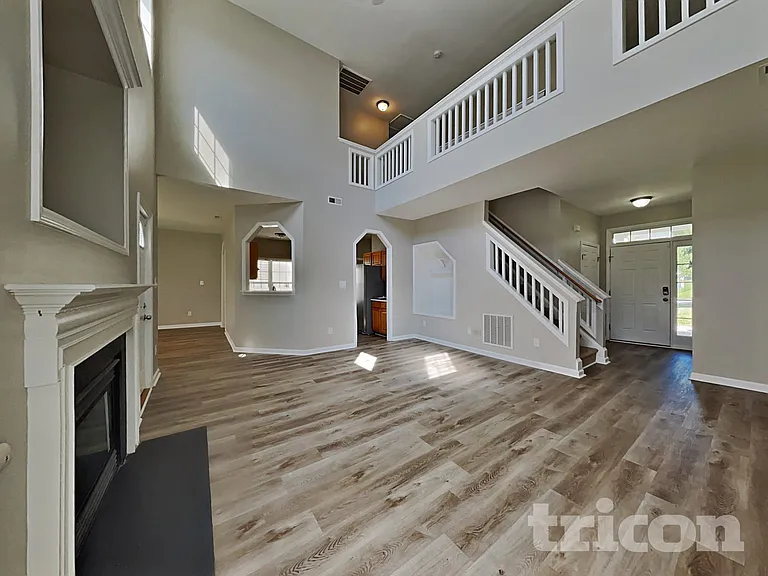 5224 Anchorage Way — Photo 1