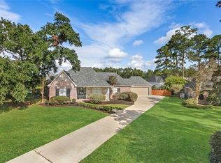84 Victoria Ln, Mandeville, LA 70471