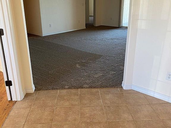 3rd image of 11 Woodbine Village Dr