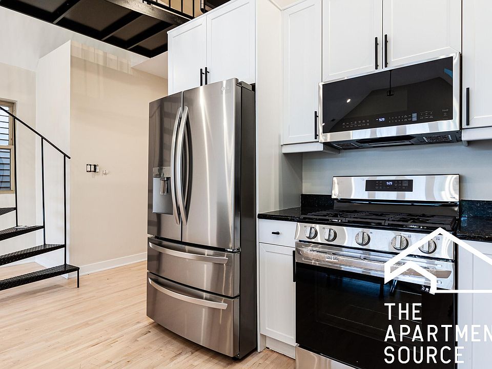 1st image of 2534 W Fullerton Ave APT 3