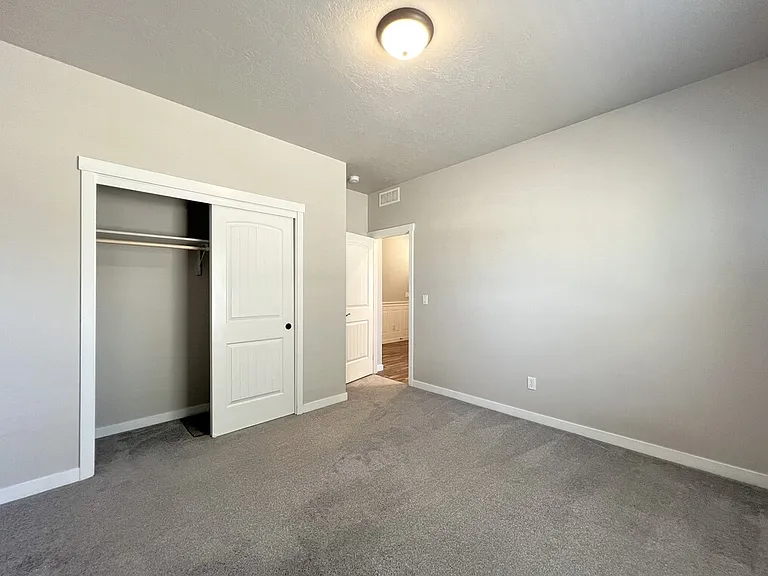 15136 N Fishing Creek Ave — Photo 14