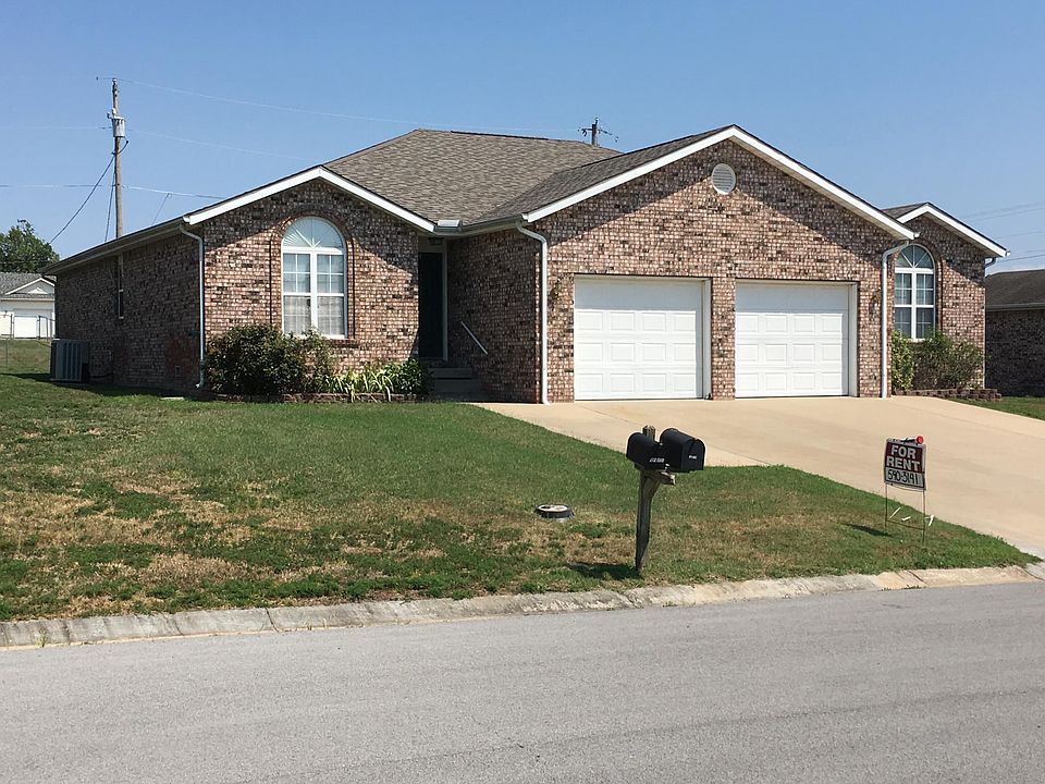 1713 Redbird Dr. B