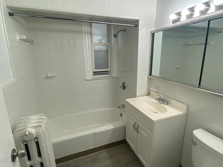 33 Everett Ave #1 — Photo 18