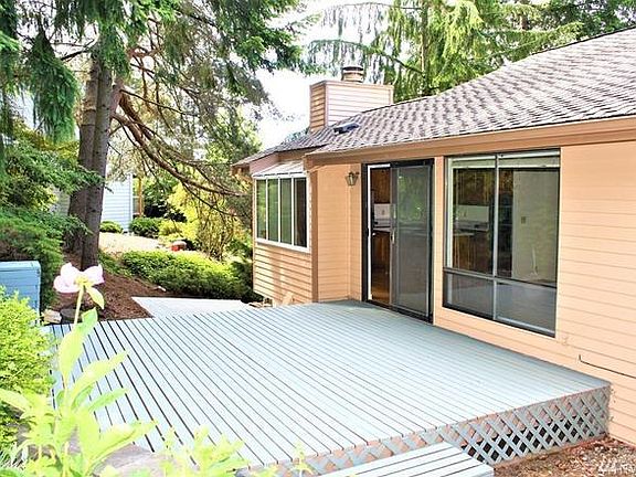 3rd image of 5650 Highland Dr
