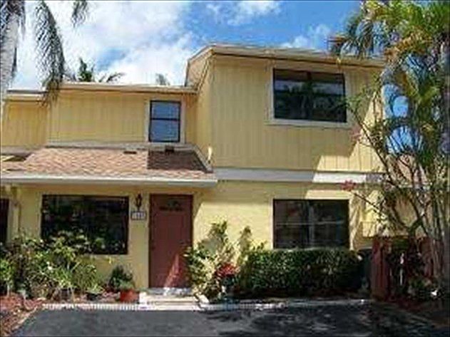 1st image of 5185 Tennis Ln