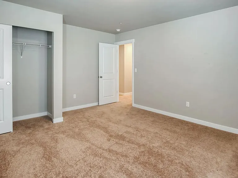 8421 63rd Pl NE — Photo 13