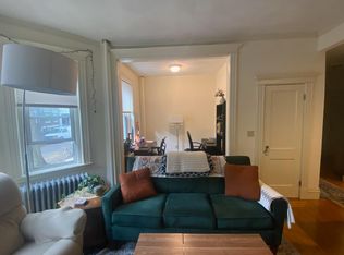 15 Queensberry St #5LM, Boston, MA 02215