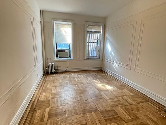 3rd image of 3115 Brighton 6th St #L