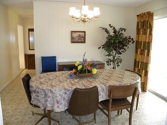 4th image of 745 Fenwood Cir