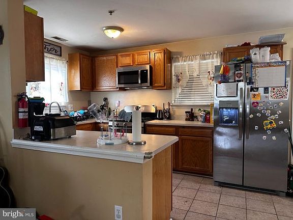 3rd image of 1259 N 29th St