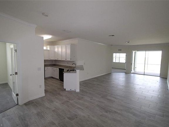 2nd image of 10228 Prato Dr