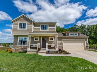 4982 Winston Hill Dr NE, Grand Rapids, MI 49525