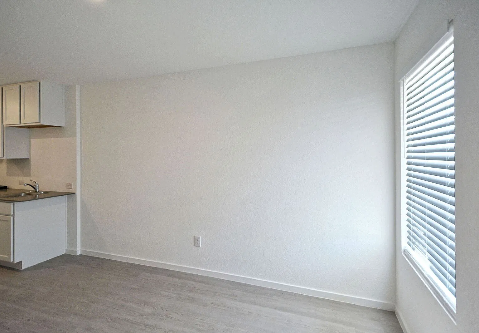 2 bed, 2.0 bath, 850 sqft, $1,195 — Photo 4