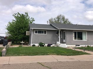 35 Loch Lomond Ln, Pueblo, CO 81001