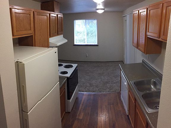 2nd image of 8112 29th Avenue Ct S APT D