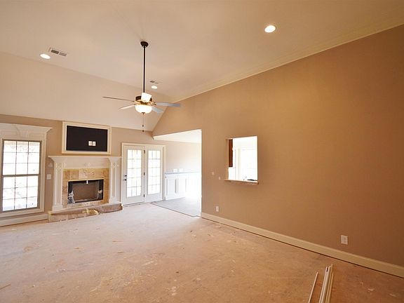 2nd image of 831 Manner Ln #57-lot 57