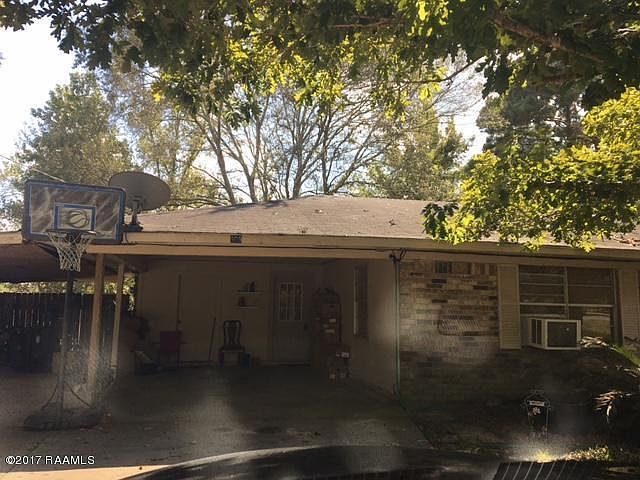 2nd image of 909 7th St